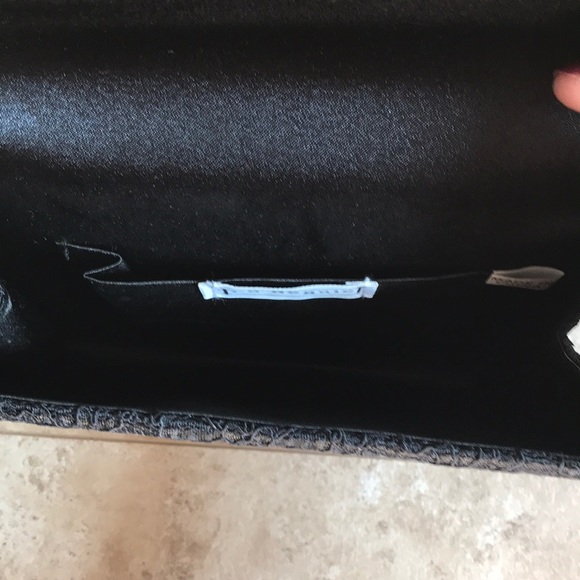 Vintage La Regale Beaded and Lace Clutch - Picture 4 of 8